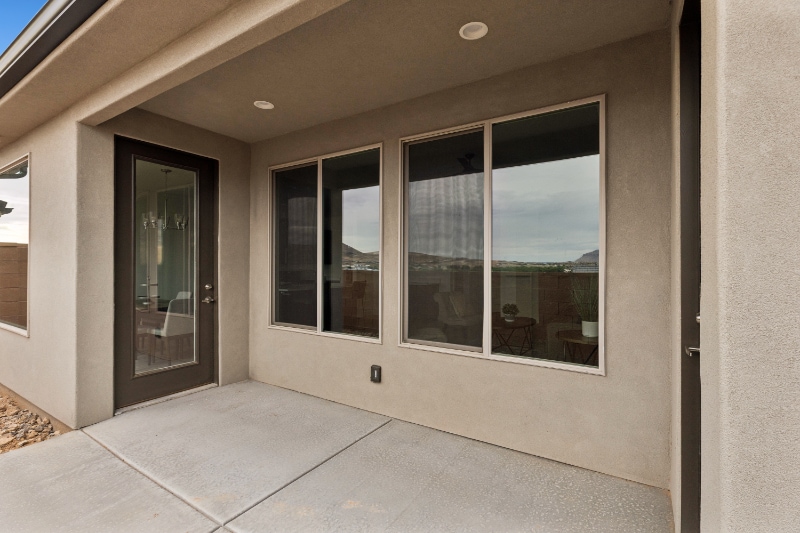 Building Photo - 1517 W 470 N