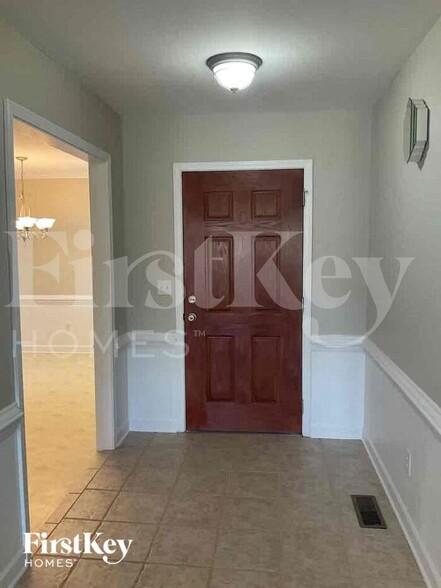 Building Photo - 4767 Audrey Dr