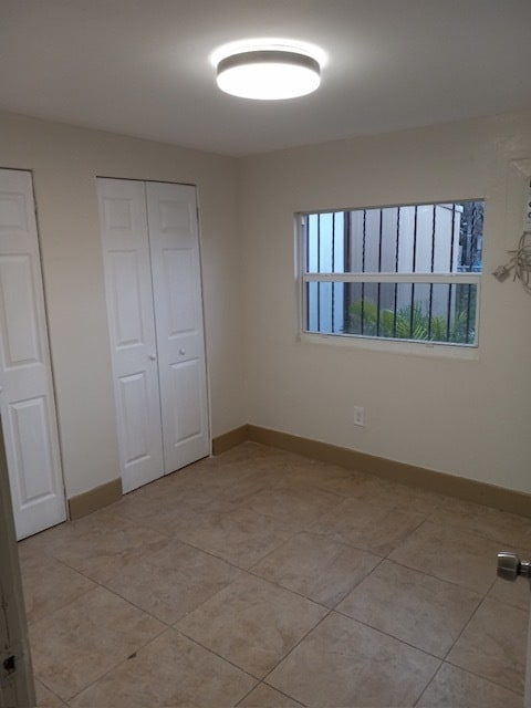 Building Photo - 5710 SW 38th St