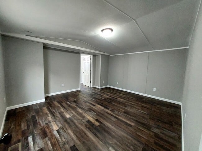 Building Photo - 3 Bedroom Mobile Home in West Pelzer