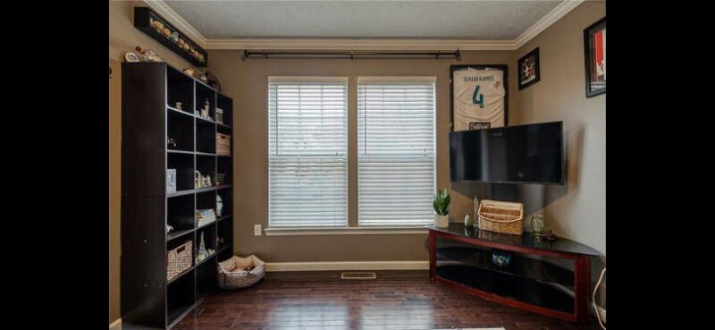 Building Photo - 1168 Camarta Dr