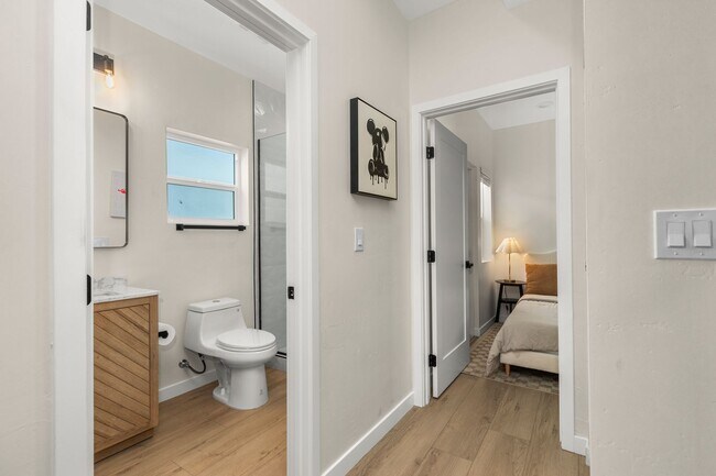 Building Photo - Brand new!