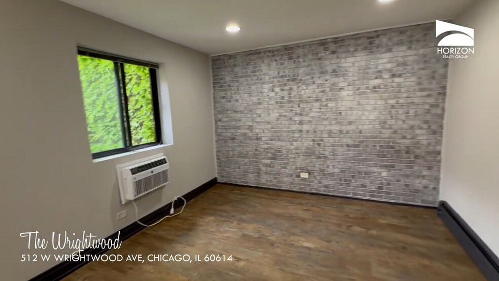 Building Photo - 518 W Wrightwood Ave