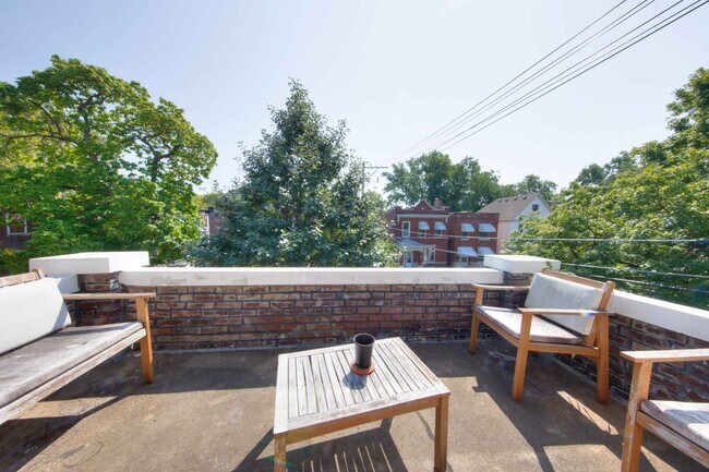 Building Photo - 3111 Portis Ave