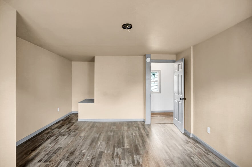 Building Photo - 396 Hublersburg Rd