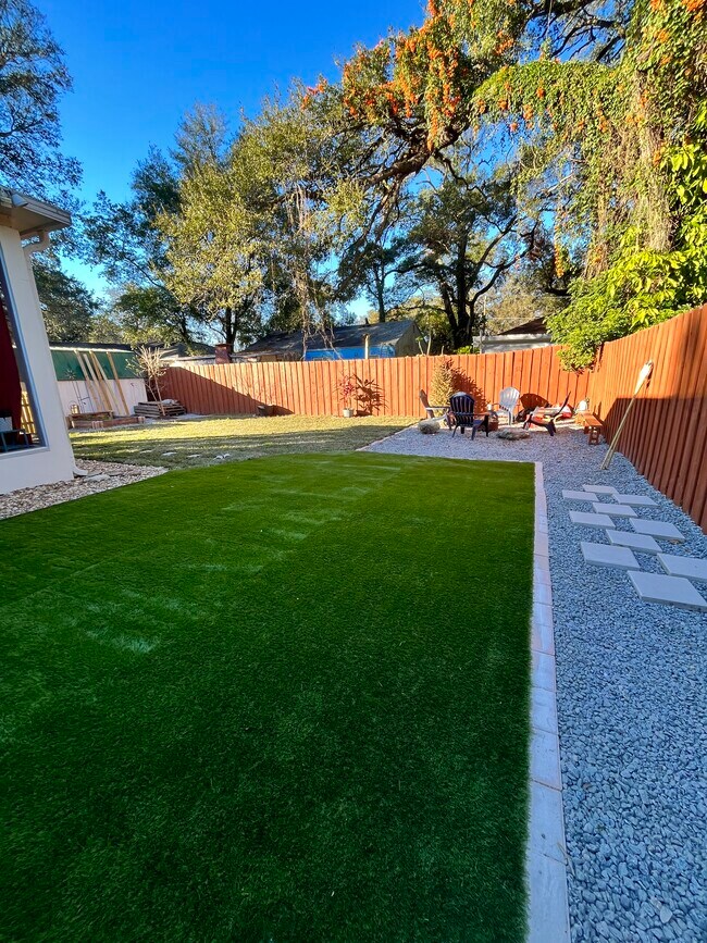 Astroturf - 1208 E Hamilton Ave