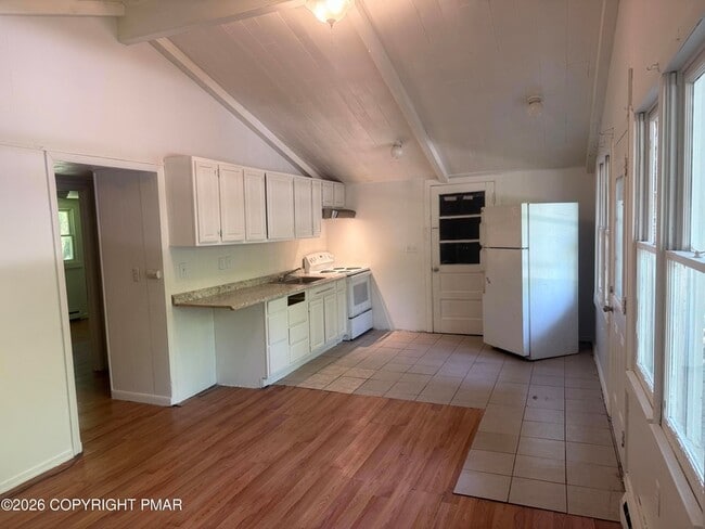 Building Photo - 5179 Arrowhead Ln