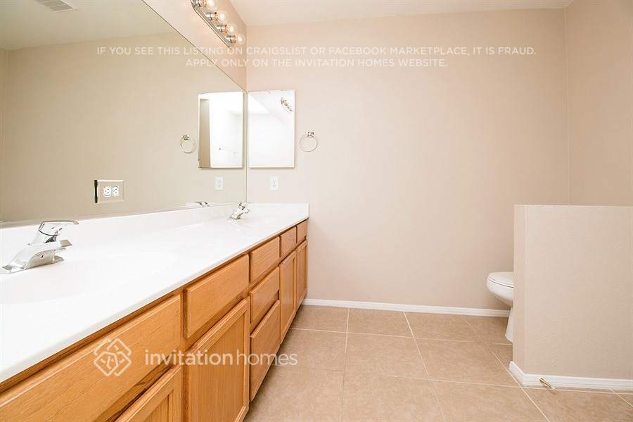 Building Photo - 1628 Sun Canyon Ct