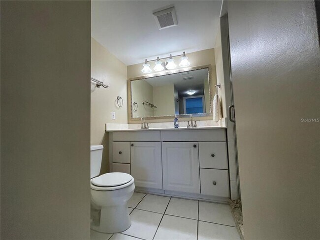 Building Photo - 7150 Sunset Way