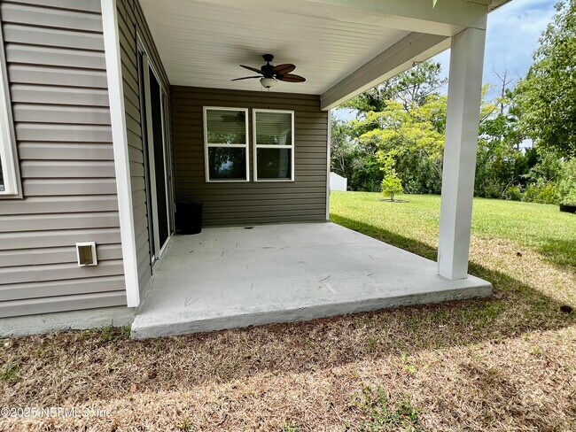 Building Photo - 9515 Scaup Way