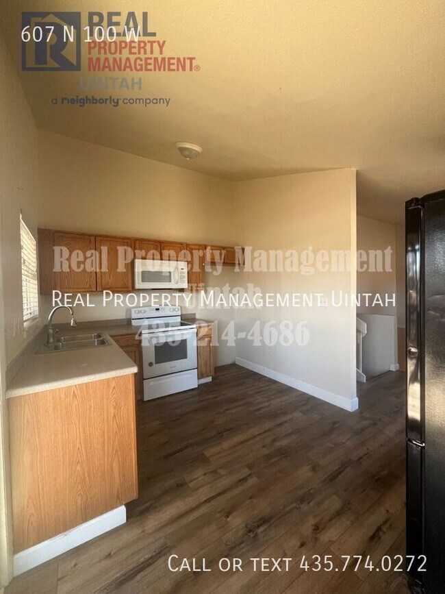 Building Photo - 607 N 100 W