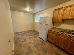 Building Photo - 4943 W 4100 S