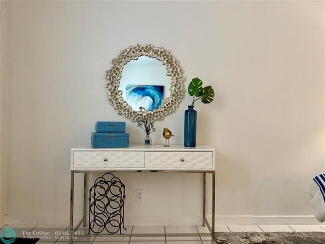 Building Photo - 2600 S Ocean Dr