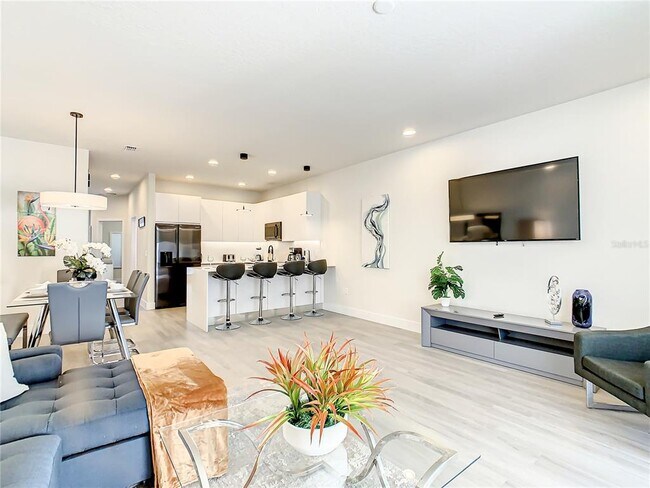 Building Photo - 17230 Blessing Dr