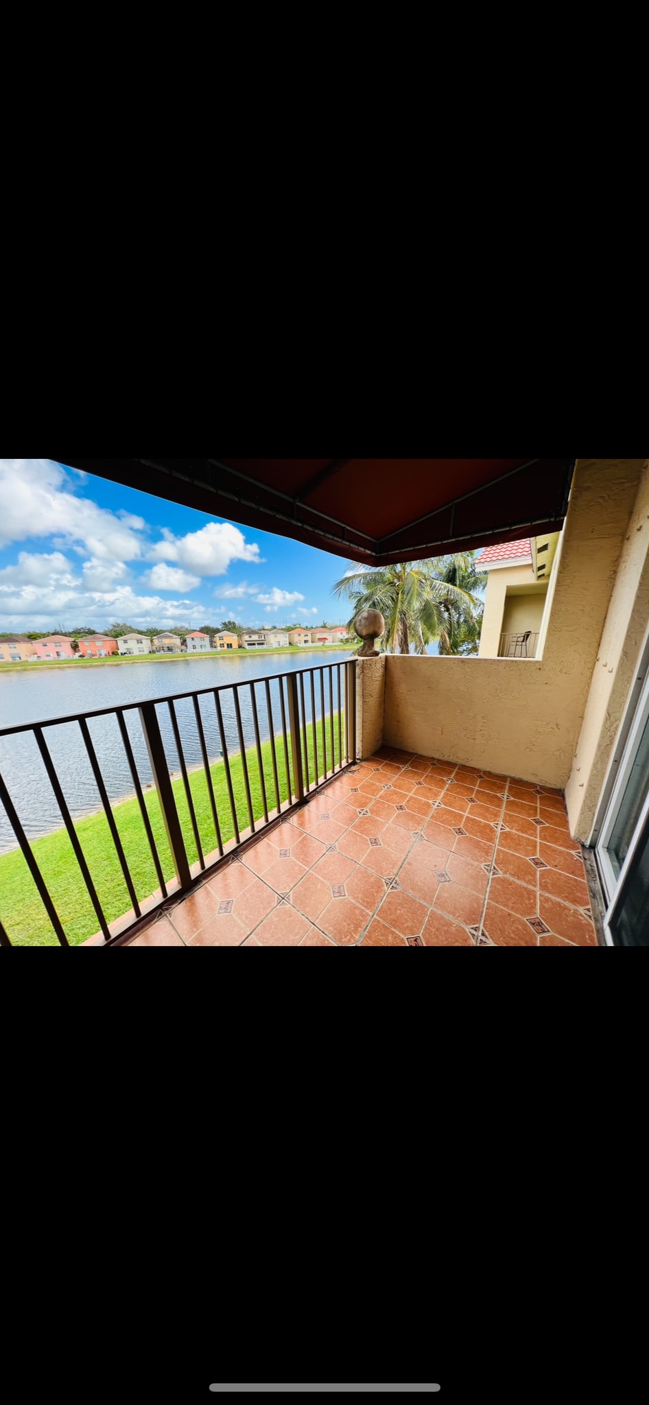 Building Photo - 4240 San Marino Blvd