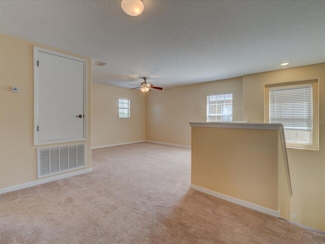 Building Photo - 17552 Queensland St