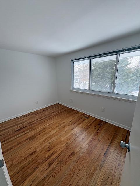 Building Photo - 255 Brookside Dr