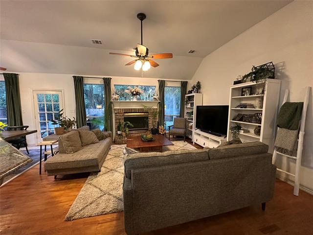 Primary Photo - 3616 Gaitland Cir