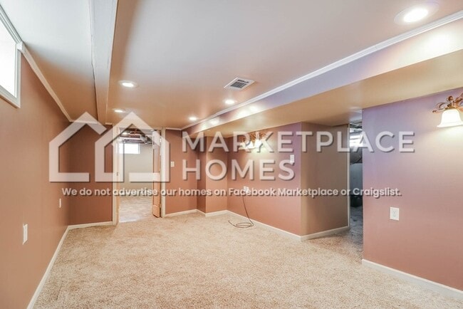 Building Photo - 1130 21st St