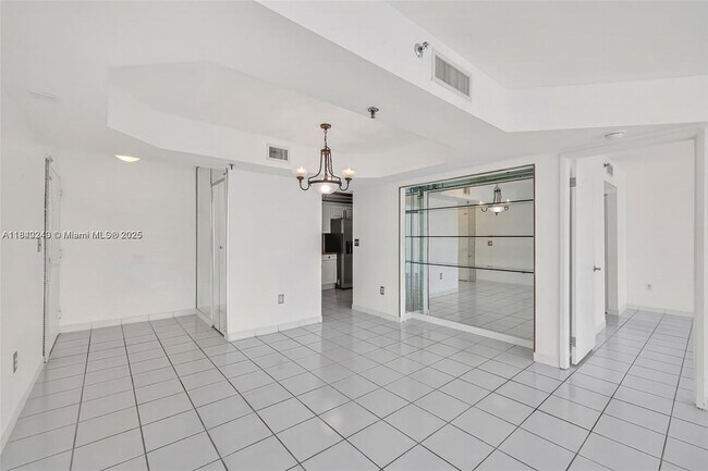 Building Photo - 9341 Collins Ave