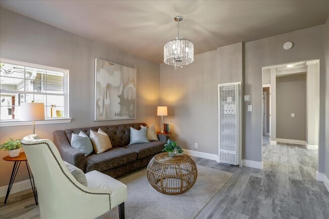 Building Photo - Adorable & Modern Remodeled Home, New floo...