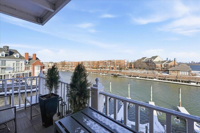 Building Photo - 109 Shearwater Ct E