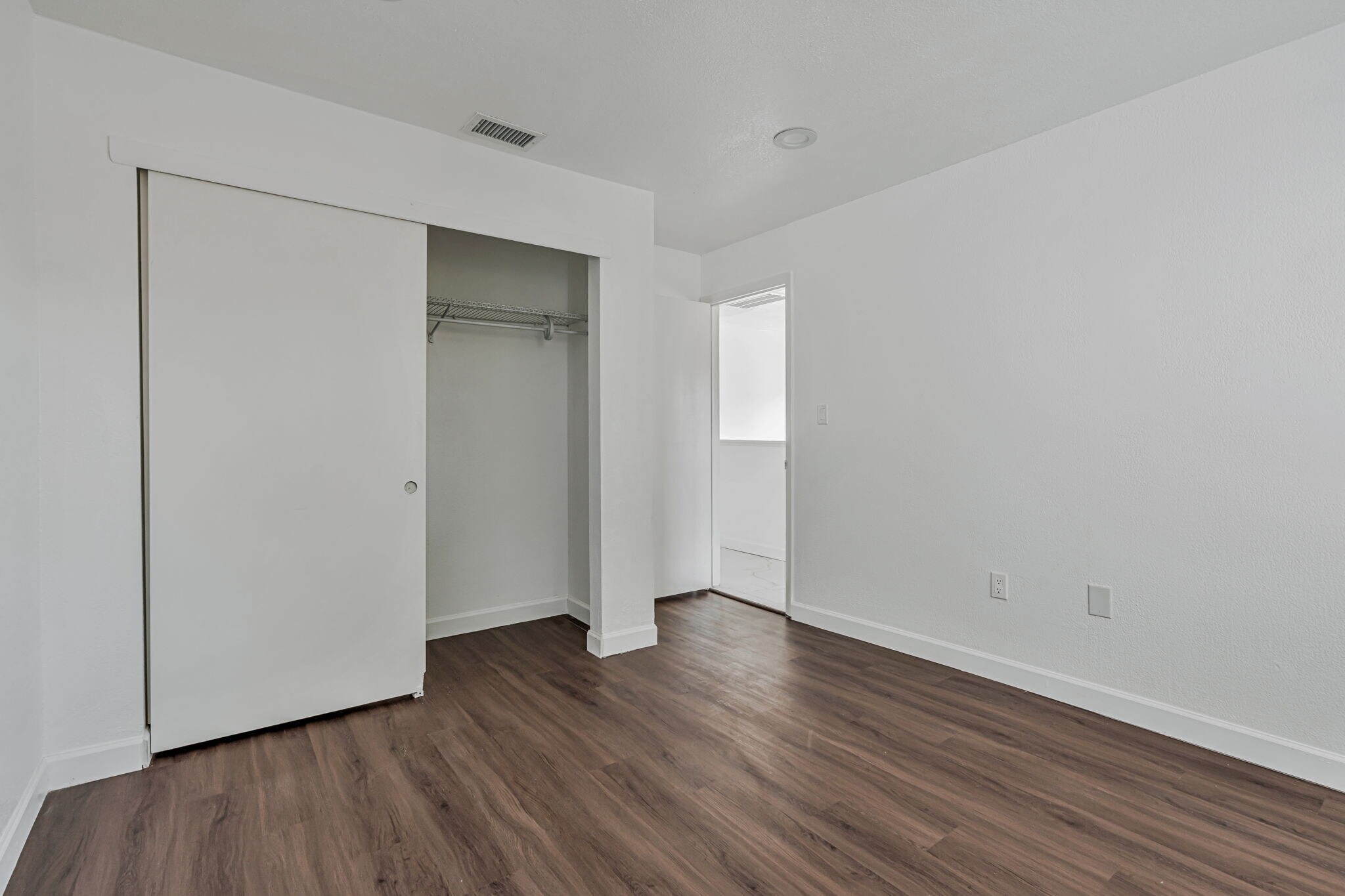 Building Photo - 2066 San Marino Way N
