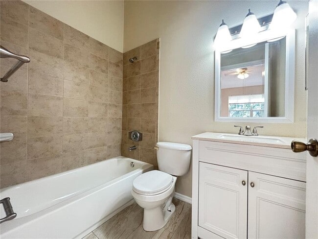 Building Photo - 8522 Hunters Key Cir