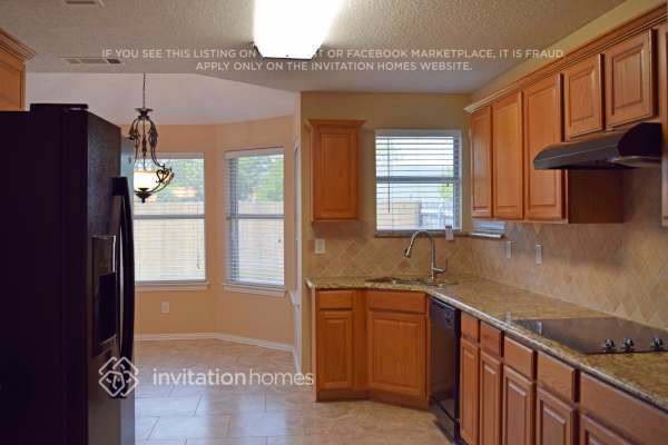 Building Photo - 1503 Coastline Ln