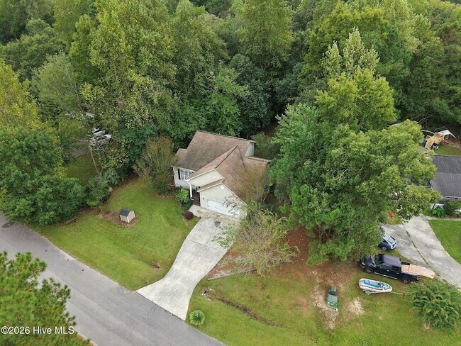 Building Photo - 118 Rolling Hill Dr