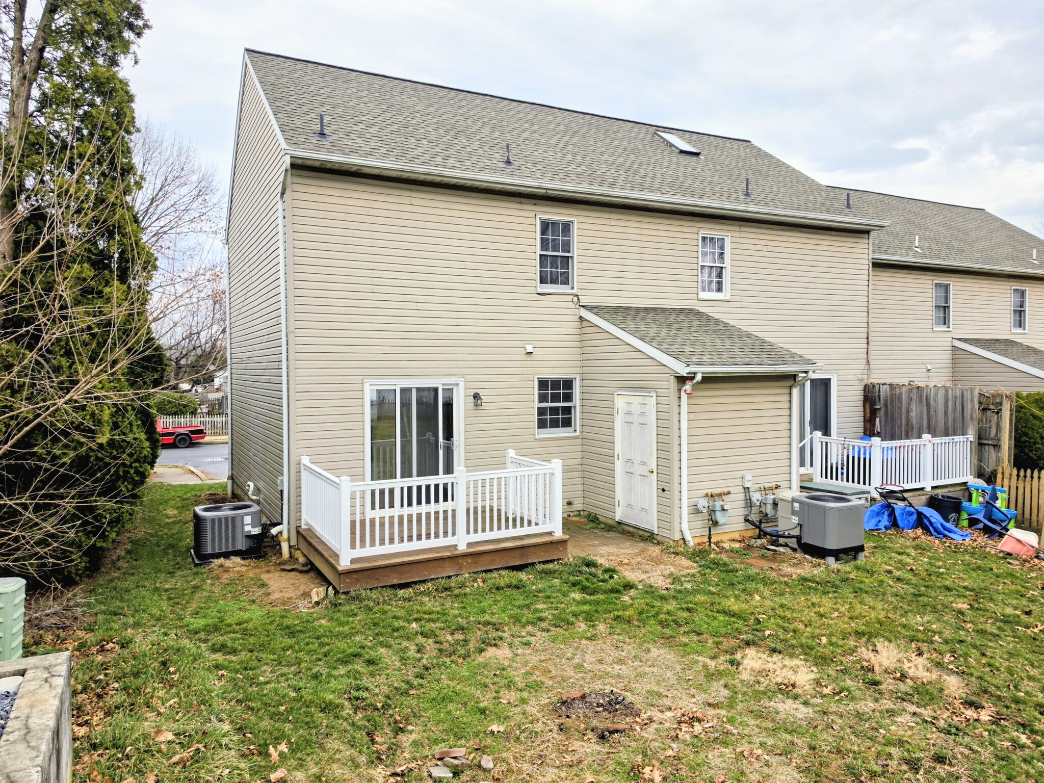 Building Photo - 166 Northwood Ct