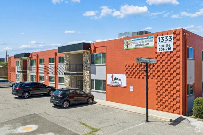 Building Photo - University Gardens Apartments