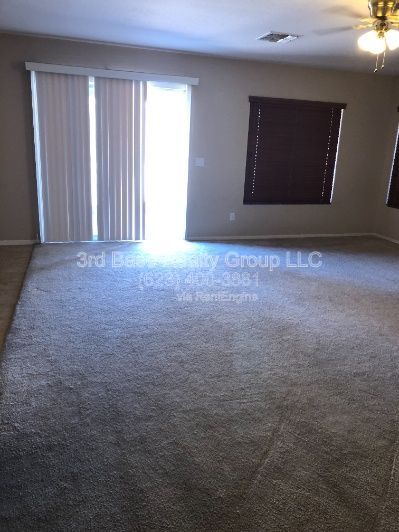 Building Photo - 22544 W Hadley St