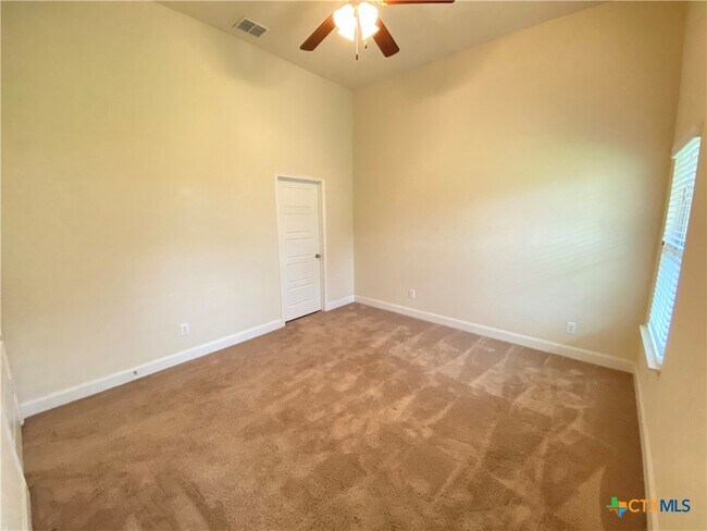 Building Photo - 1203 FM306