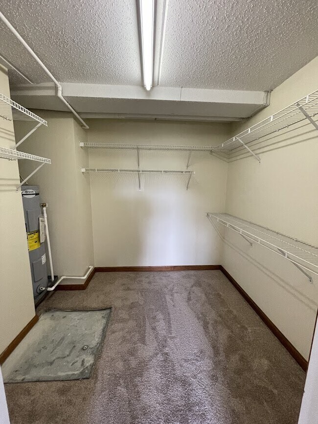 Building Photo - Building C