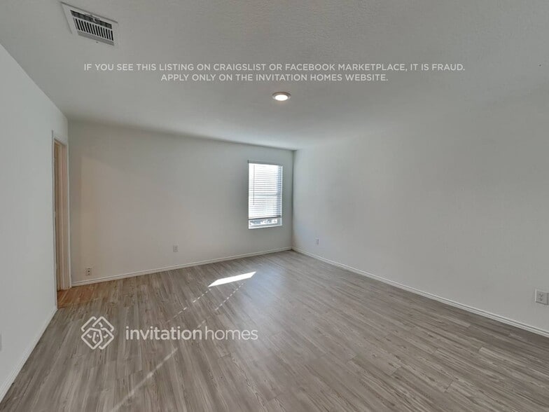 Building Photo - 5933 Antonio Pl