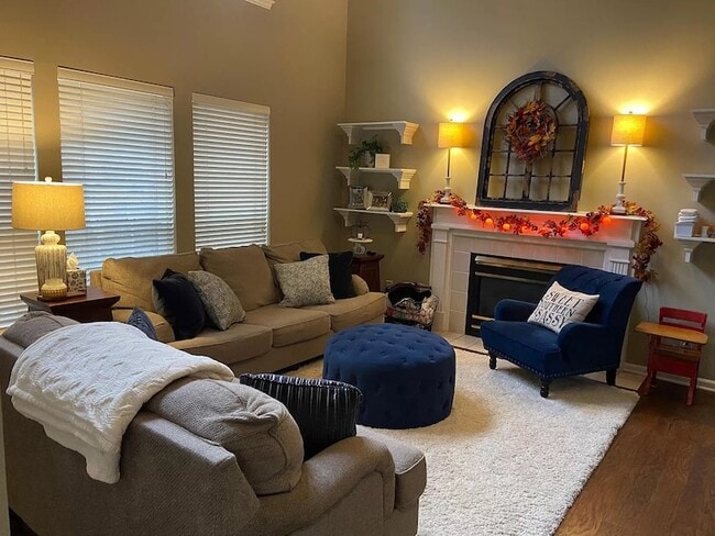 Building Photo - 300 Founders Pointe Blvd