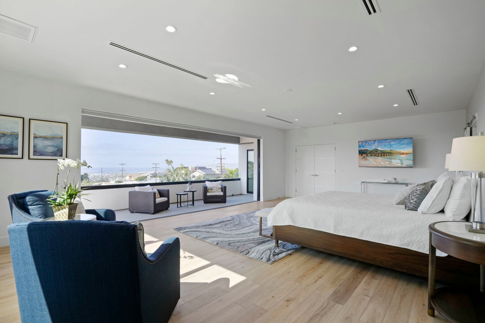 Master Balcony - 4386 Newport Ave
