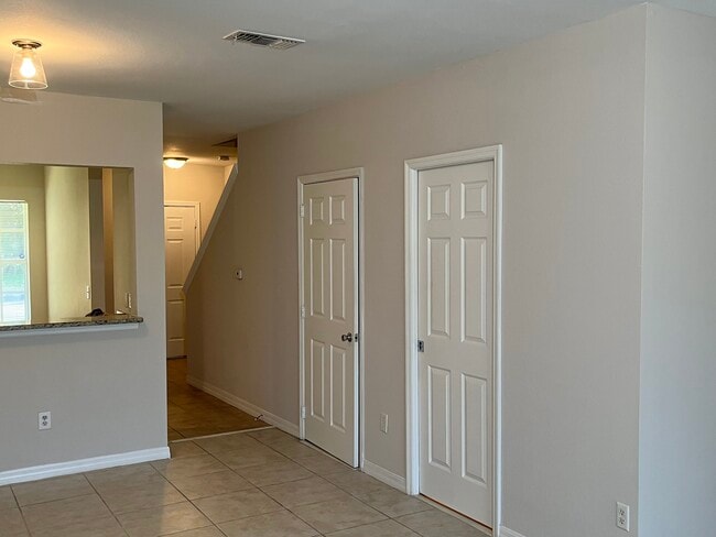Building Photo - 4271 Plantation Cove Dr