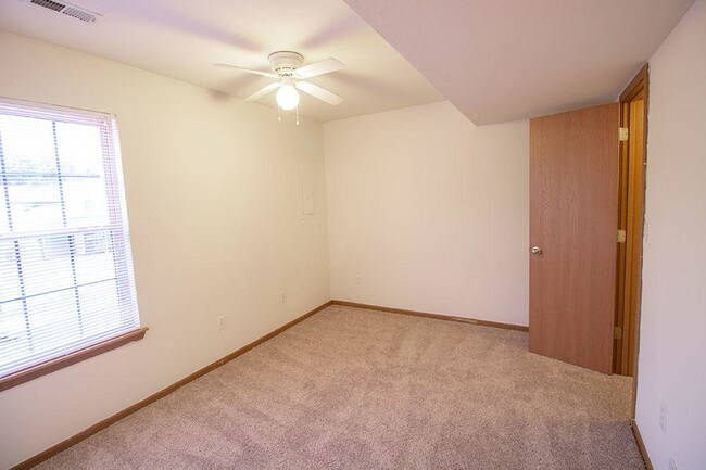 Building Photo - 1426 Greensboro Dr