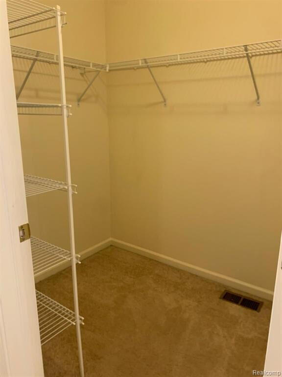Building Photo - 1240 University Dr