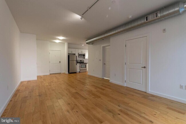 Building Photo - 224 Church St