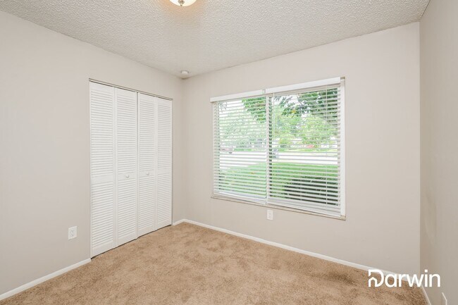 Building Photo - 1356 Tufts Ct NE