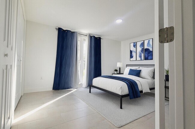 Building Photo - 3633 Rock Royal Dr