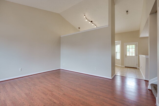 Building Photo - 3602 Winterwood Dr