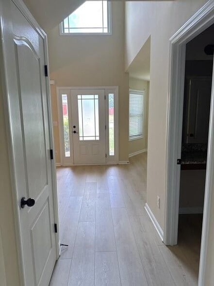 Building Photo - 1601 Bramlett Hill Ln SE