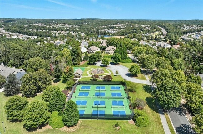 Building Photo - 6496 Crosscreek Ln