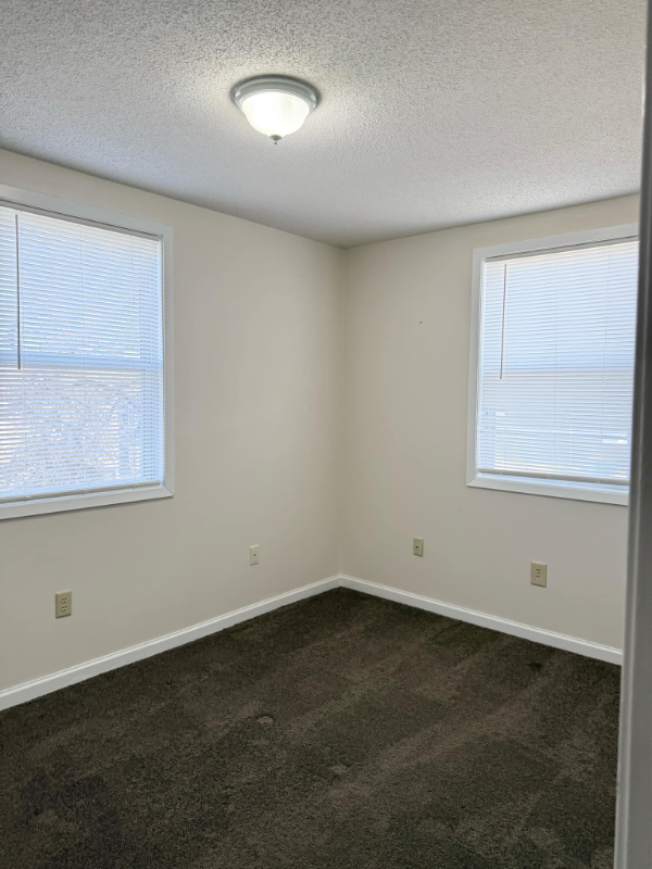 Building Photo - 60 Riley Manor Cir