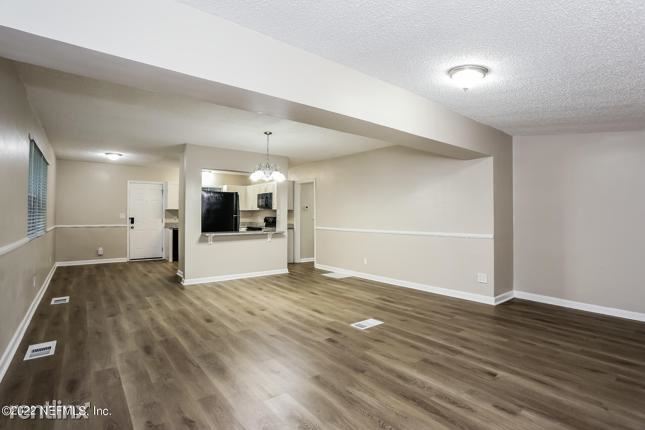 Building Photo - 3 br, 2 bath House - 5909 R Caribbean Ct N