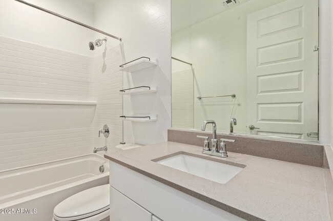 Building Photo - 11207 W Luxton Ln